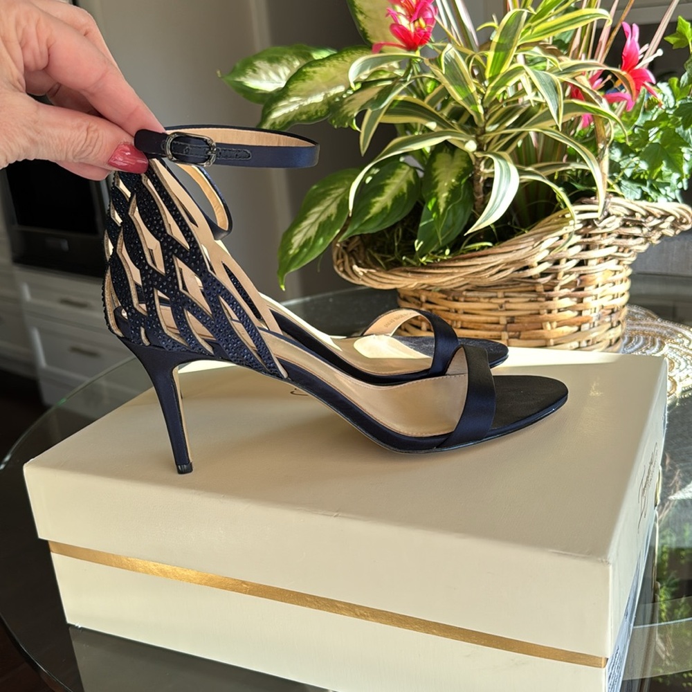 IMAGINE VINCE CAMUTO Elegant Navy Blue Women's Heels 9M